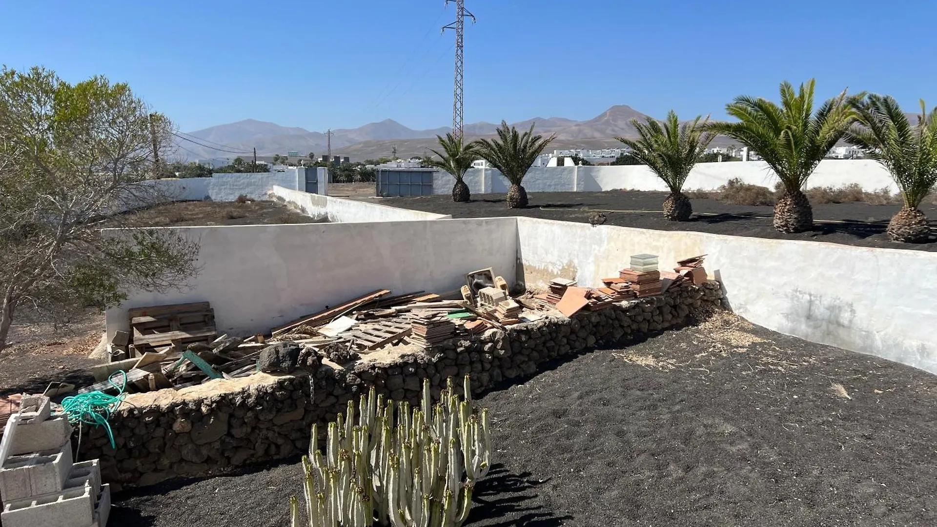 Finca Piedranegra Tias 0*,